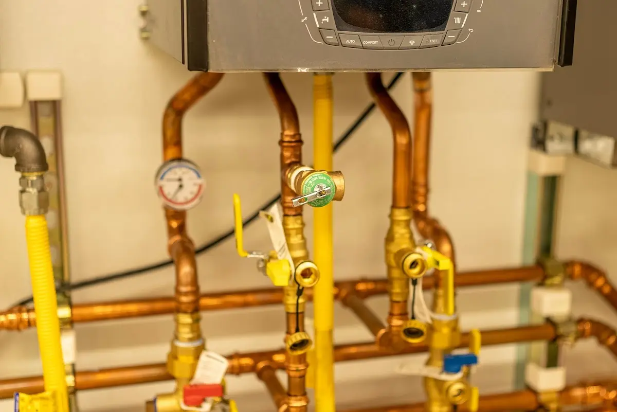 Licensed technician providing Pipe Repair for a homeowner in Aliso Viejo